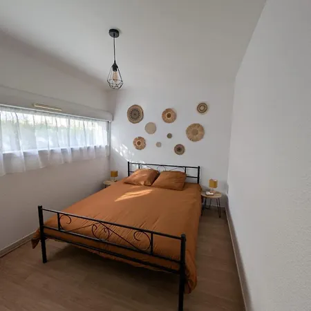 Maison Avec Jardin Proche Centre Ferienhaus Reims