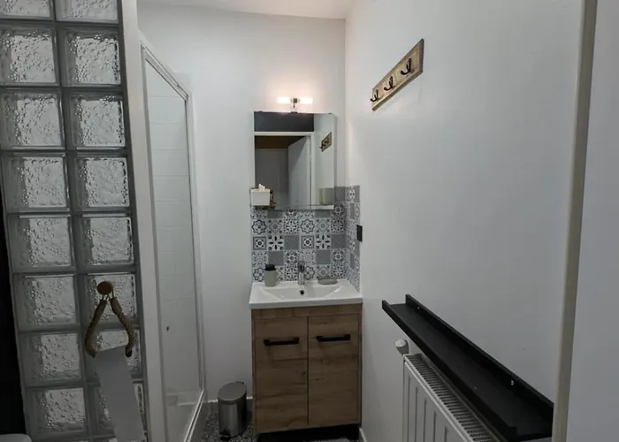 Maison Indépendante Proche Centre *